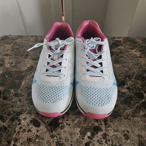 Therafit Carly Pink White Black Sneaker Womens Sz 10 Style N80513H